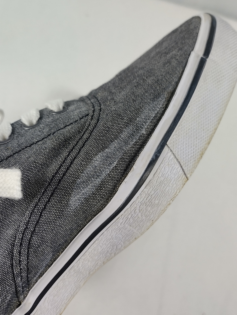 BKE Mens Size 11 Canvas Cloth Lace Up Causal Wear Super Grip Sole Performance - Picture 8 of 10